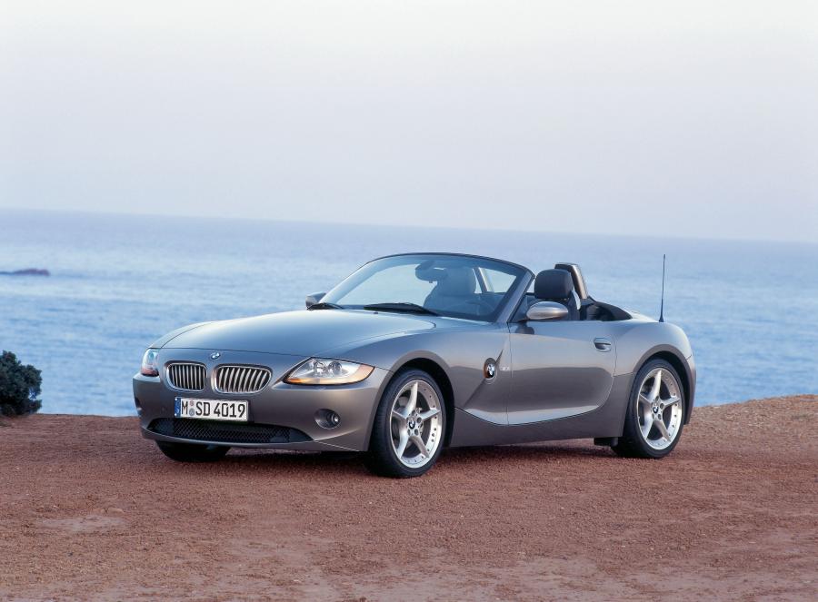  BMW Z4 3.0i Roadster (E85) 2002 года  (фото 19 из 28)
